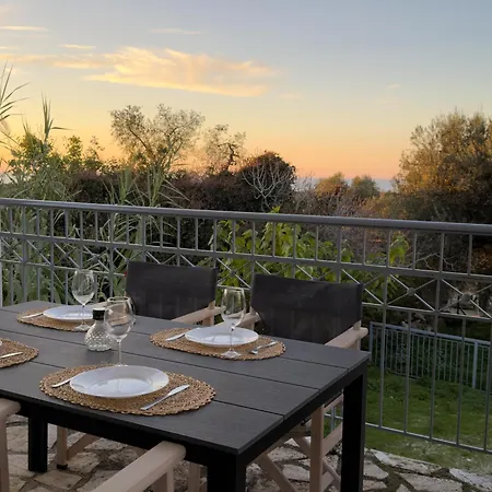 Artemis Villa